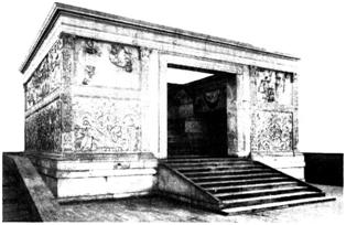 O Βωμός της Ειρήνης (Ara Pacis Augustae). Κατασκευάστηκε την εποχή του Αυγούστου στη Ρώμη (13-9 π.Χ.) και είναι το πιο χαρακτηριστικό μνημείο της εποχής. Συμβολίζει την εξασφάλιση της ειρήνης που συνδέεται με την αυτοκρατορική εξουσία.