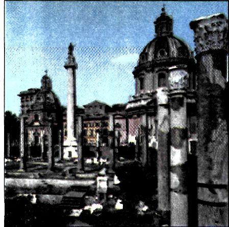 Ερείπια από την αγορά του Τραϊανού στη Ρώμη (Forum Trajani). Στο βάθος διακρίνεται ο κίονας του Τραϊανού.